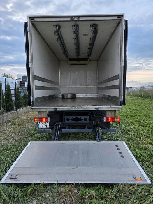 Camion frigorific atego