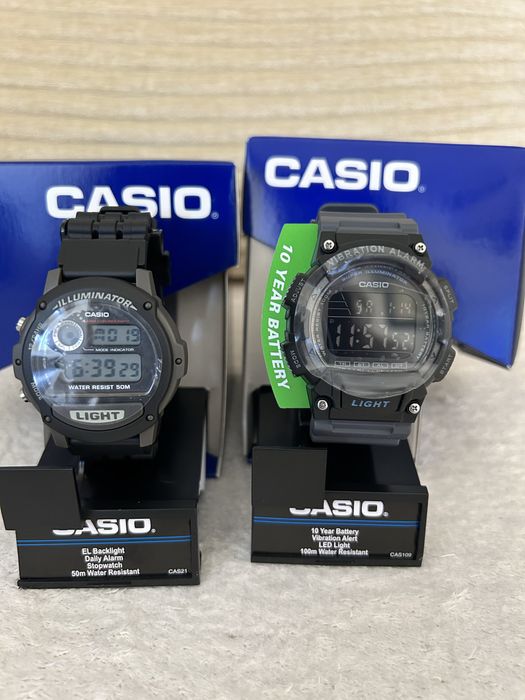 Часовници Casio чисто нови