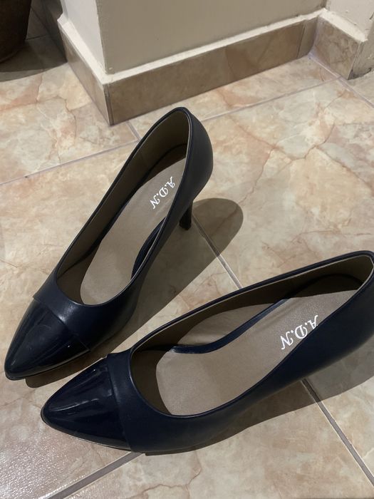 Дамски обувки