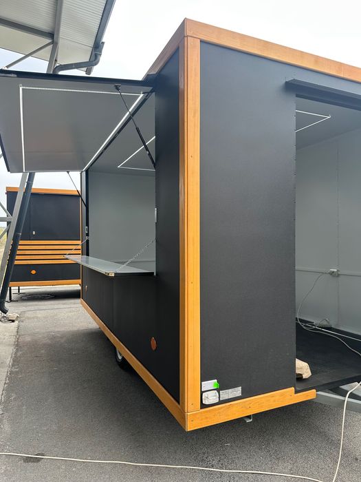 Каравана за Бързо Хранене Търговска