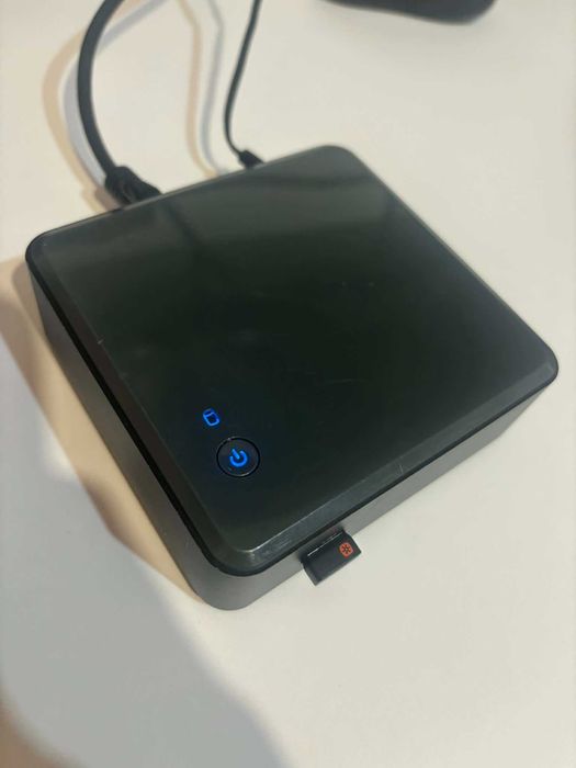 Intel NUC Mini PC i3-5010U | 8GB RAM | SSD 120GB | Windows 10 Pro