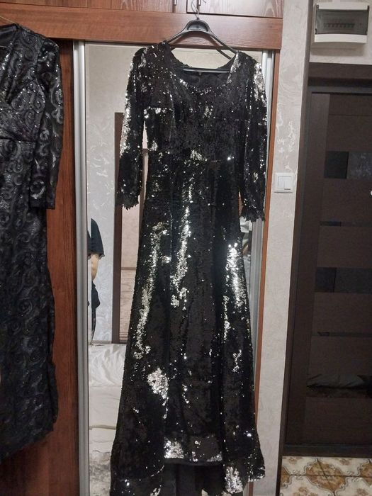 Qora ko'ylak.  Вечернее платье