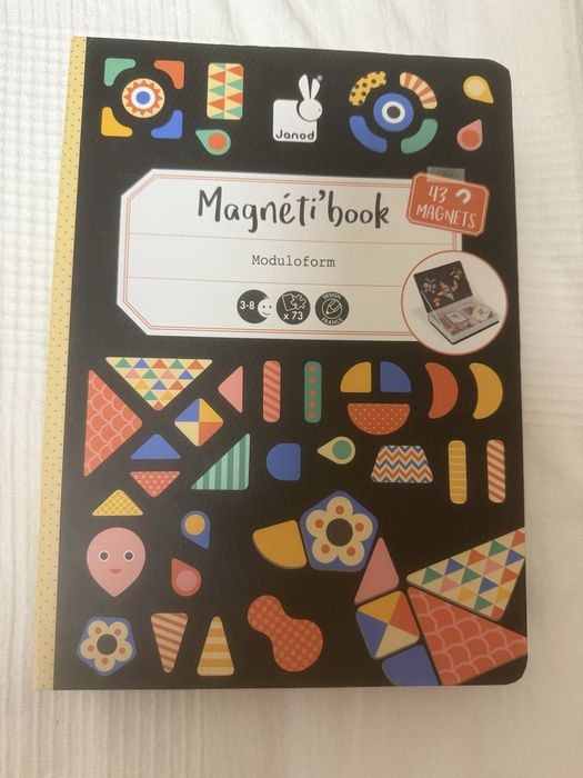 Образователни магнитни книжки с букви и фигурки