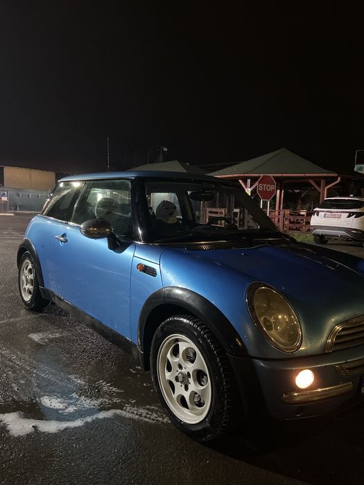 Mini Cooper One R50