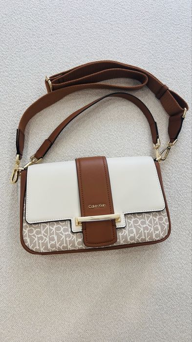 Продам сумку Calvin Klein! Оригинал! Новая!