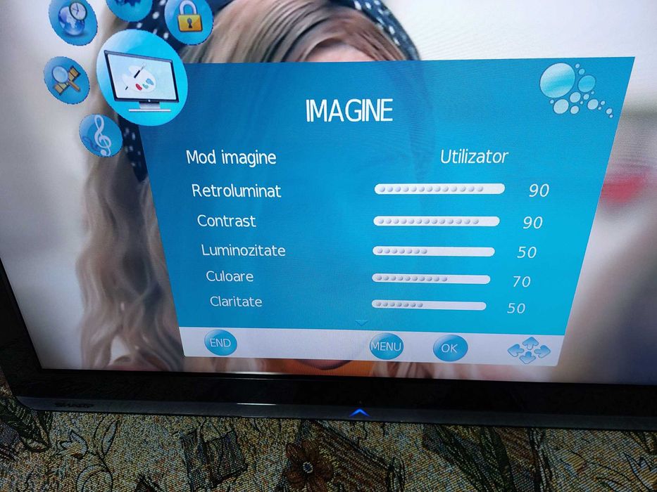 Televizor led SHARP Full HD-tuner digital cablu