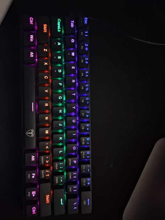 Mouse gaiming cu fir T-DANGER si tastatura