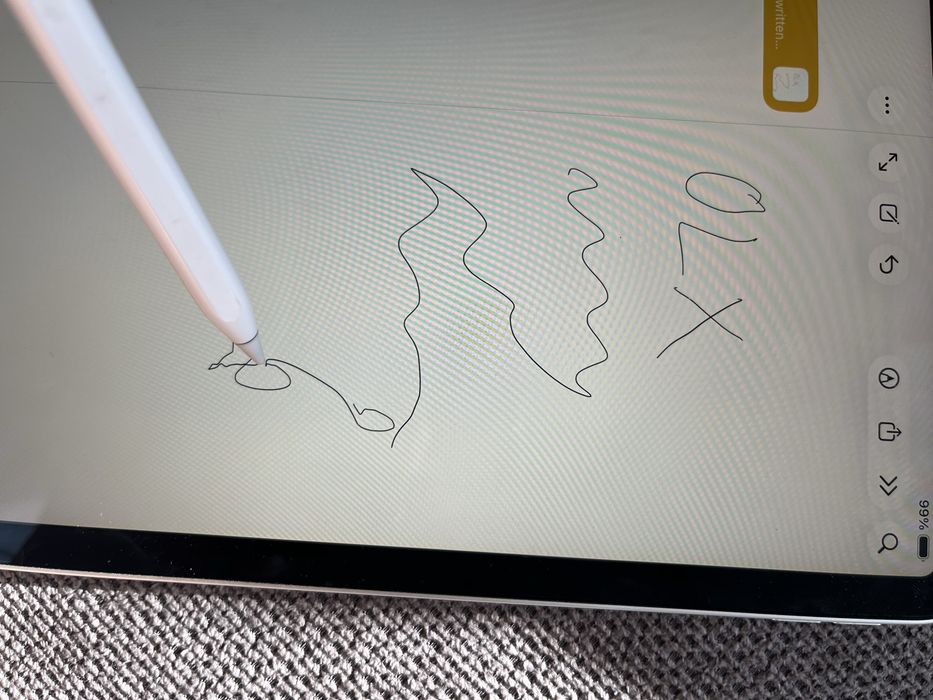 Apple Ipad pro 4th gen 12.9 inch 256gb WIFI Silver с клавиатура и писалка