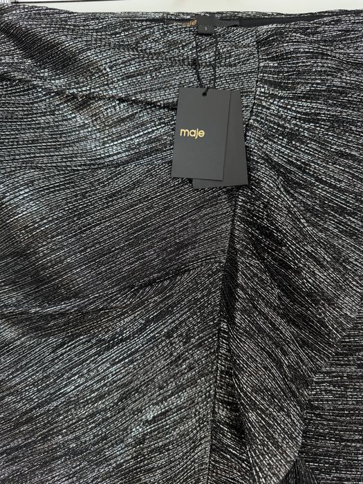 Fustă mini din lurex, Maje