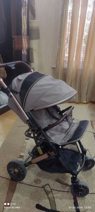 Продаётся детская коляска. Очень дёшево.