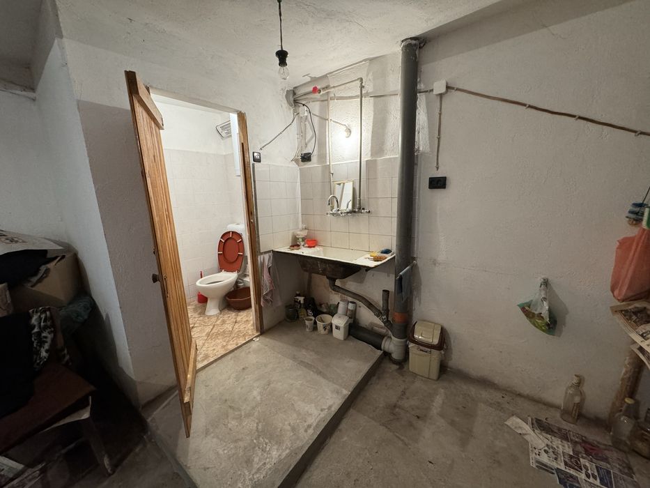 Продава се Къща в с. Борима, Област Ловеч - 60 кв.м за 659 €/кв.м - Снимка #21