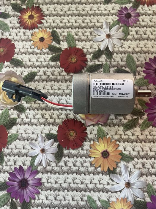 Senzor pedala acceleratie.