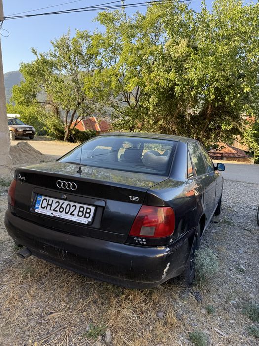 За РЕМОНТ/ЧАСТИ Audi A4–1.6 бензин + газов инжекцион Цена: 1250 лв.