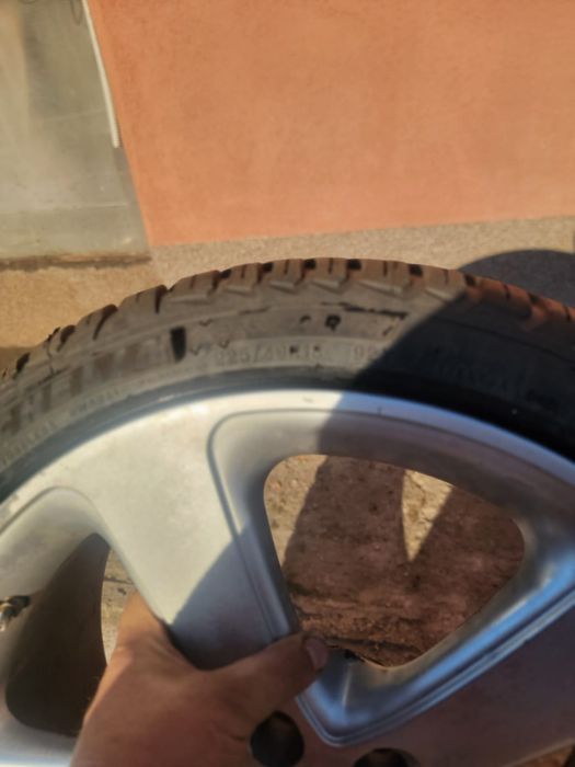 Jante toyota pe 18 all season