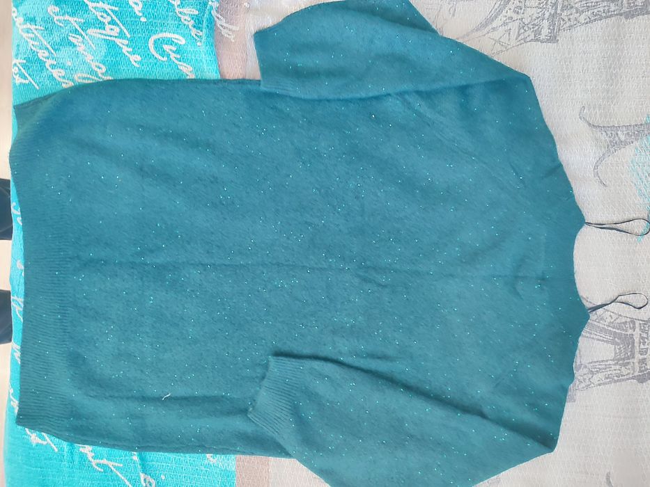 Половер с малки пайети XL