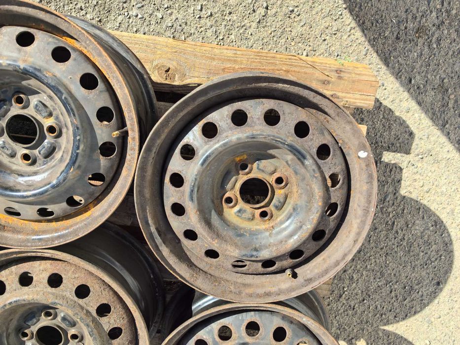 15 цола 4 х 100 мм Тойота / Мазда / Кия / Хюндай - 6 Инча / ЕТ 45