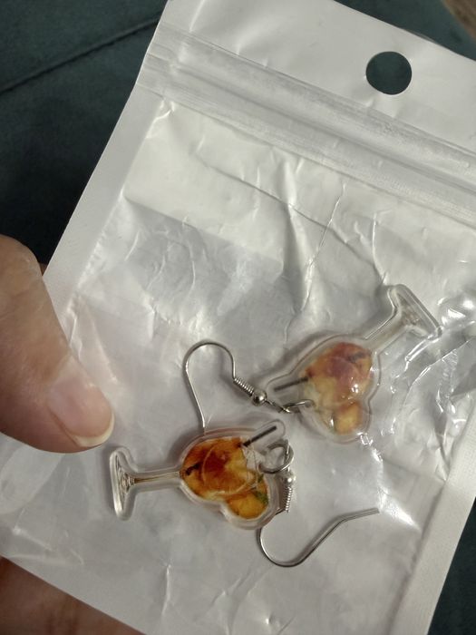 Продам серёжки новые