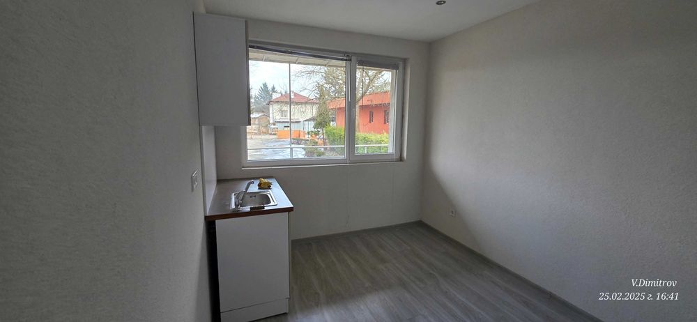 Дава се под наем Тристаен апартамент в София, Ботунец - 55 кв.м за 55000 € - Снимка #1