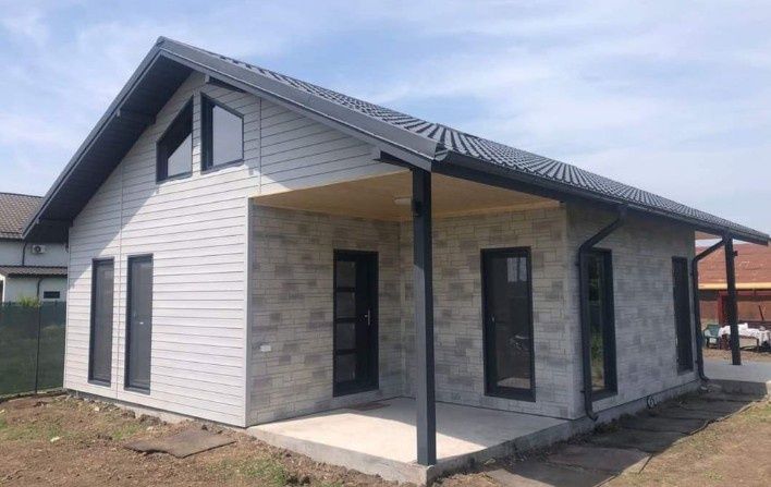 Case modulare pe structuri metalice