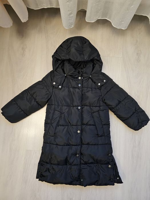 Geaca H&M, marimea 4-6 ani