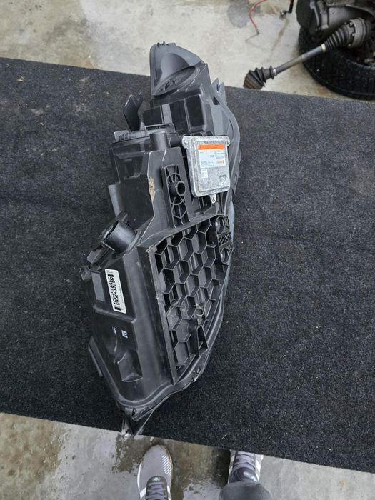 Оригинален фар Land Rover Discovery Sport* Si4  Led Bixenon