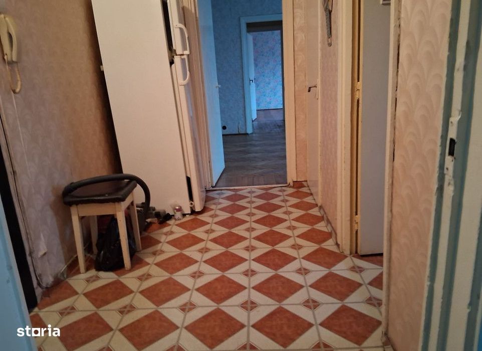 Apartament  3 camere Podu Ros , 65 metri, etaj 2 Cod:161169