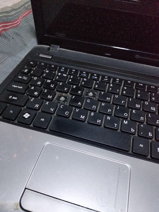 Ноутбук не новый описание!!