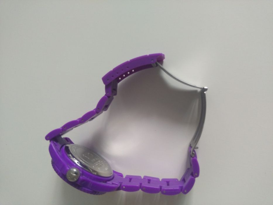 Ice Watch Classic Solid Purple - страхотен детски часовник КАТО НОВ