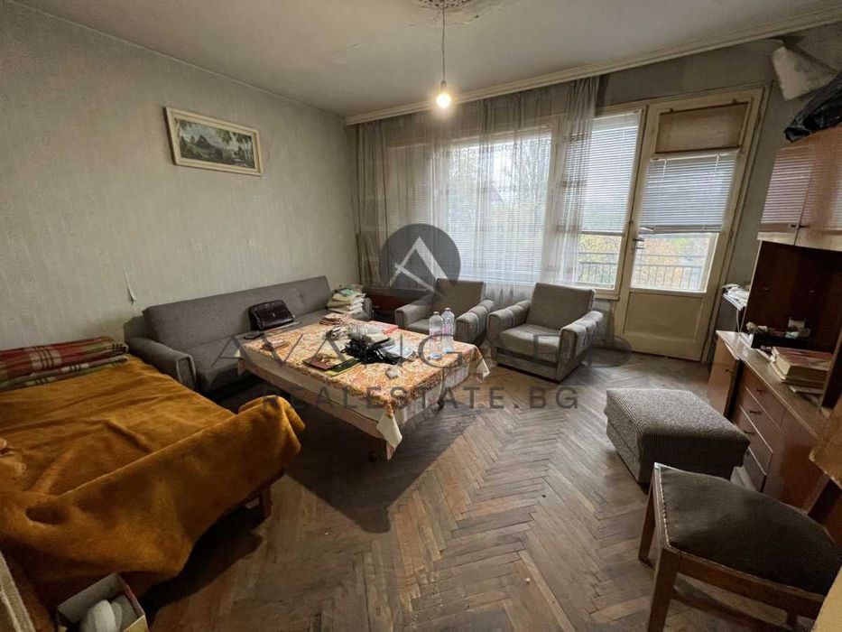 оф.24926 Двустаен до парк Студенец