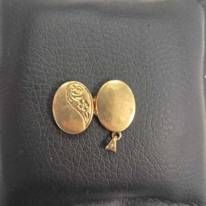 Medalion Aur 18K - 1.50 grame /   ( B31612.2 / Ag28 Doi Baieti )