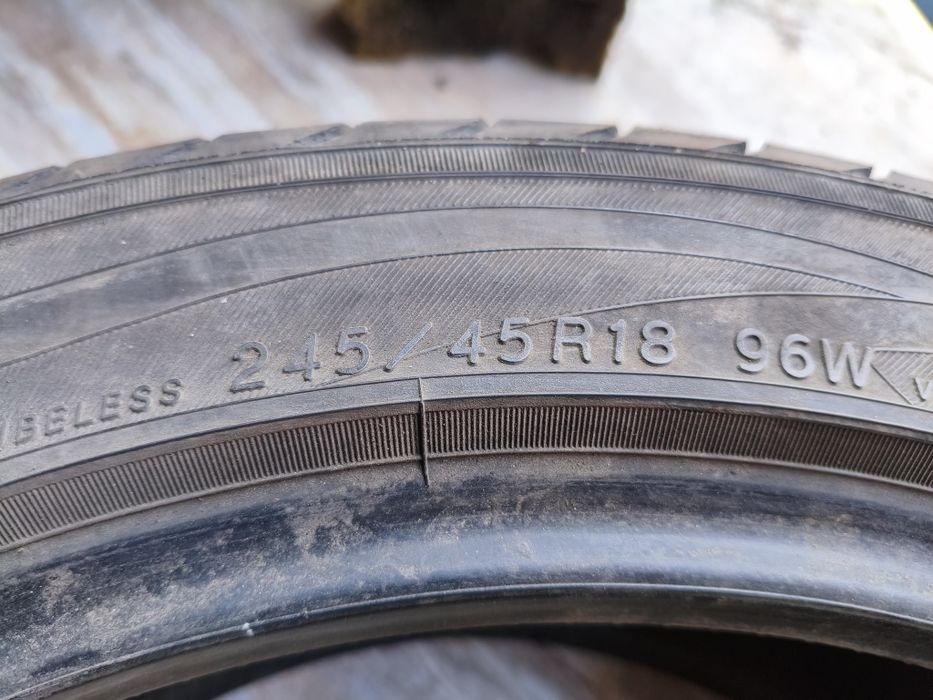 245 45 R18 Пара 2шт. Yokohama