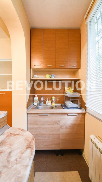 Дава се под наем Двустаен апартамент в София, Зона Б-18 - 48 кв.м за 498.27 € - Снимка #5