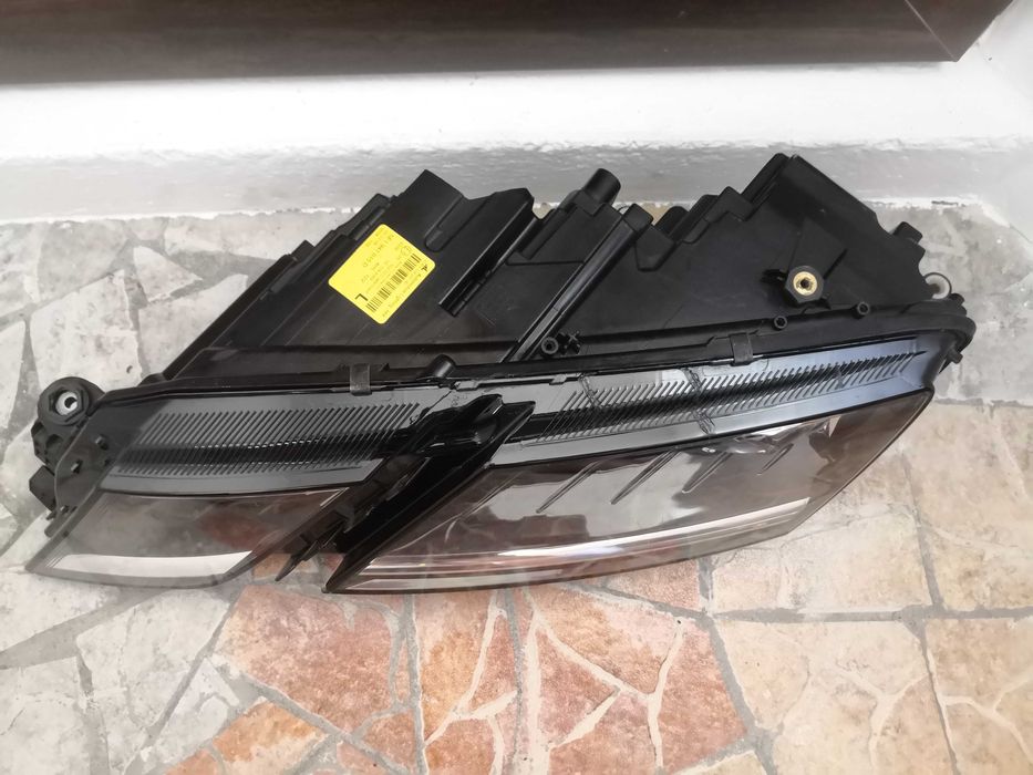 Фар Skoda Octavia FULL LED 2017-2020 ляв/Фар Шкода Октавиа Оригиналн