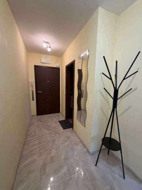 Дава се под наем Двустаен апартамент в София, Младост 3 - 69 кв.м за 746.64 € - Снимка #6