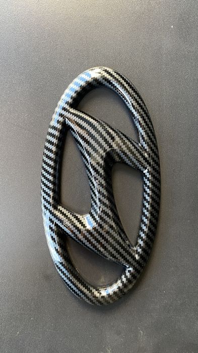 Накладка на значок Hyundai