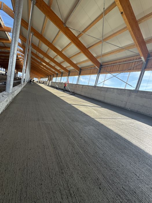 Sape mecanizate  / Beton elicopterizat / Tencuiala mecanizata