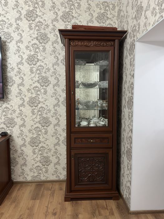 Продам комод для гостинной