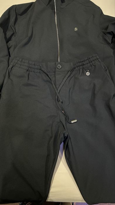 Продам мужской костюм