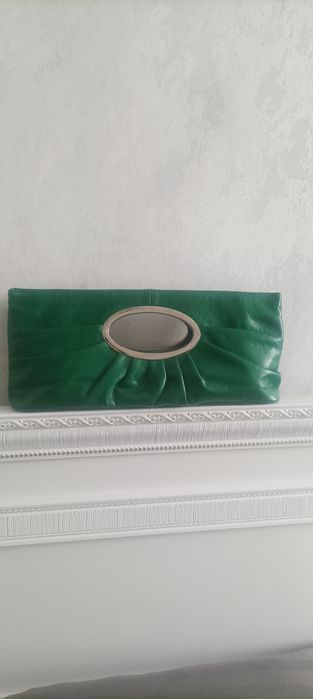 Продам клатч сумочку