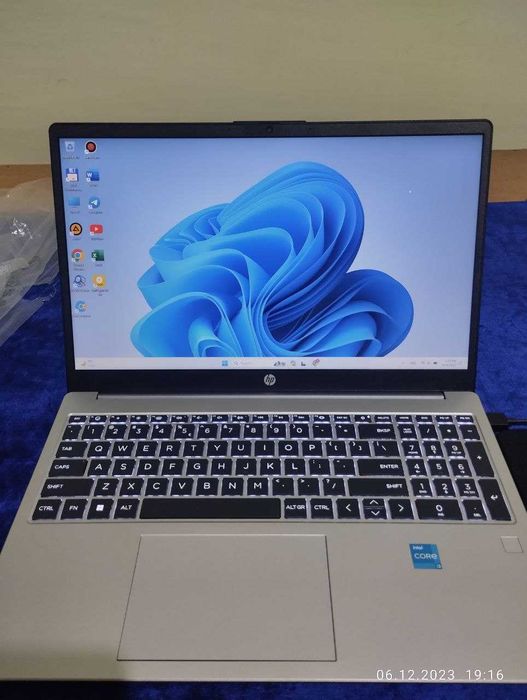 Notebook HP (paket taza)