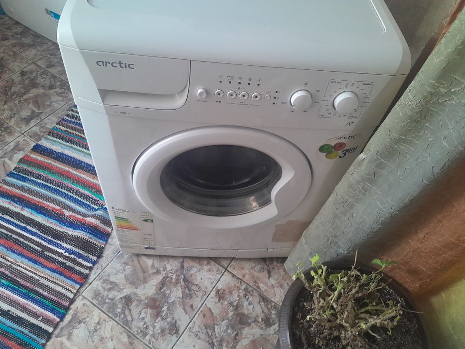 Vând mașină de spălat