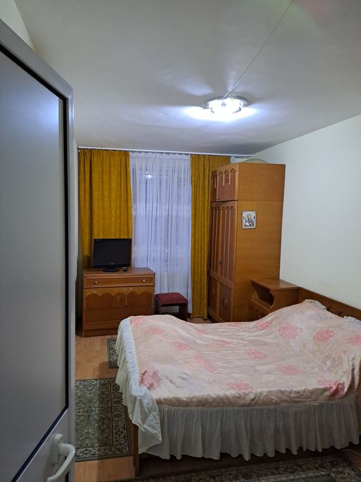 Vând apartament 3 camere Slatina