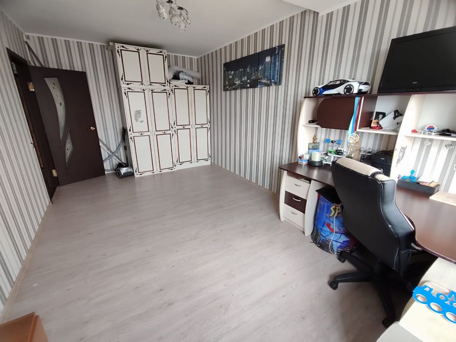 Продам 3 комн. квар. 4- 24- 5 этаж