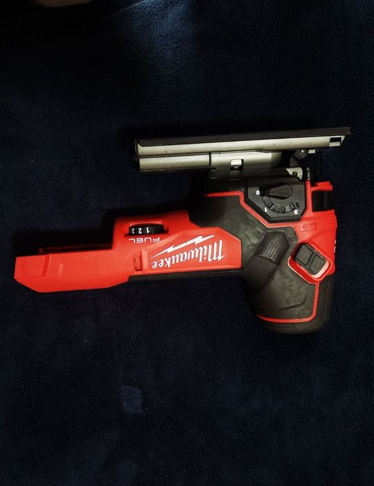 Pendular Milwaukee FUEL brushless M18 FUEL