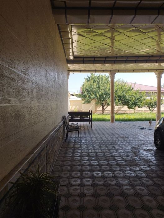 Янги у сотилади 8 сотих