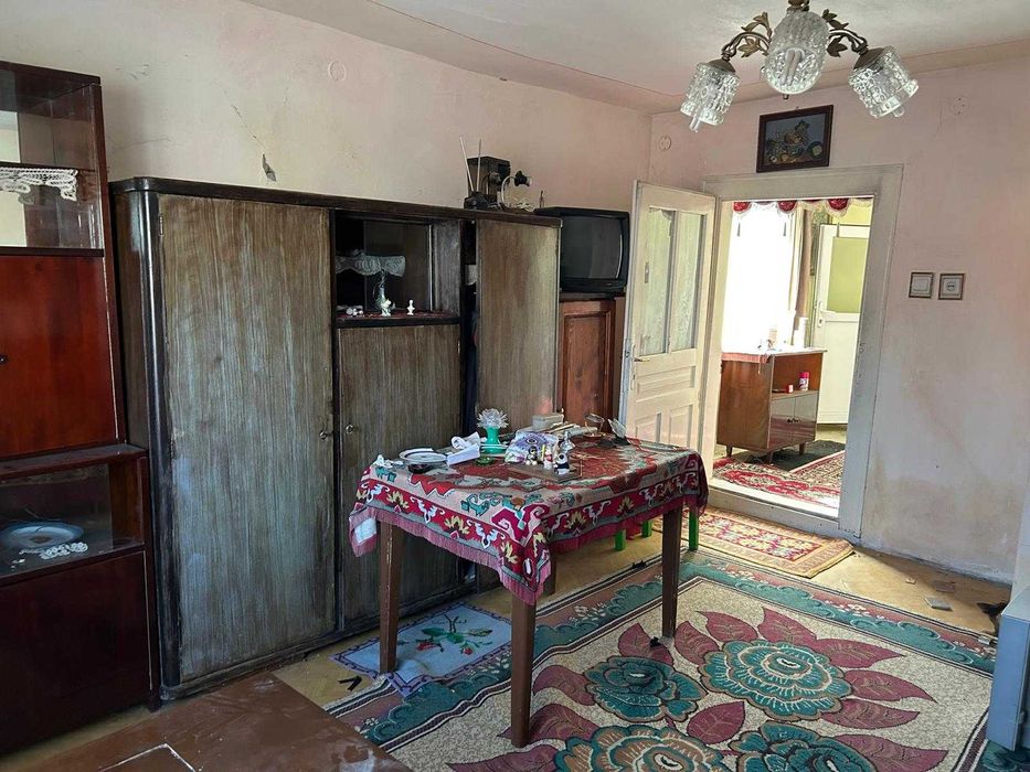 Proprietar vand casa cu teren in Chichis