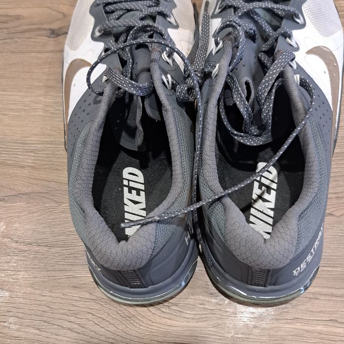 Nike Running мъжки спо.ртни обувки. ЛОТ