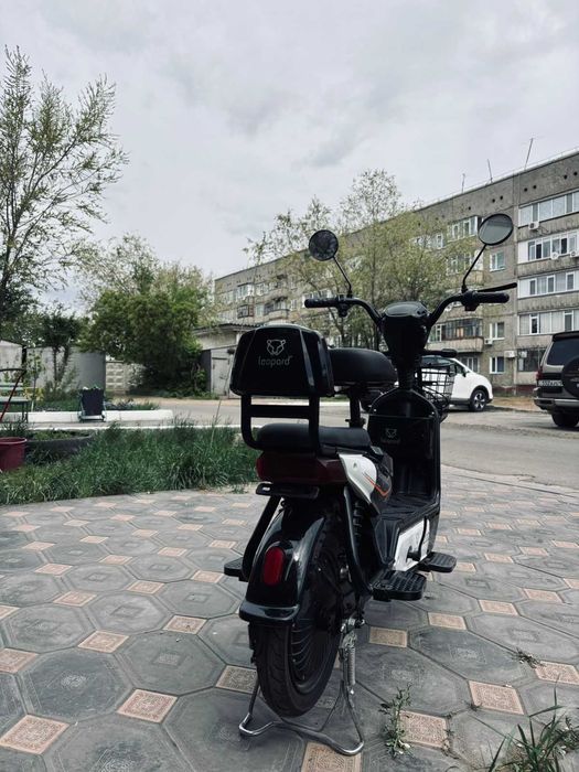 Продам эллектроскутер.