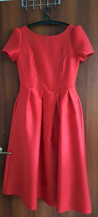 Продам вечерние платья