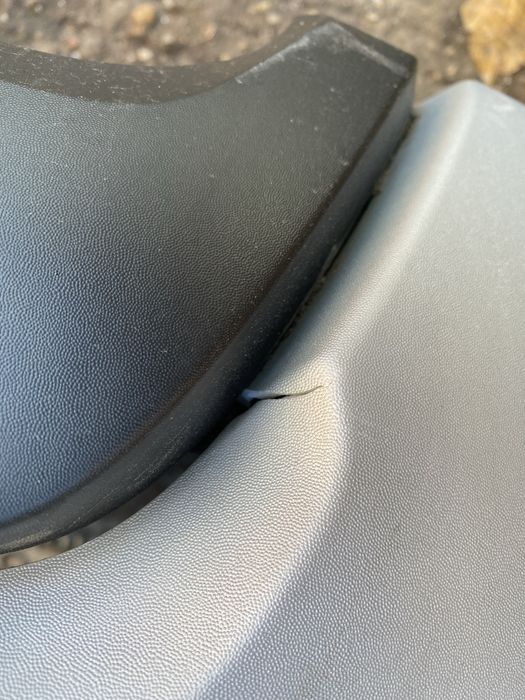 Bara spate Dacia Duster an 2018-2024